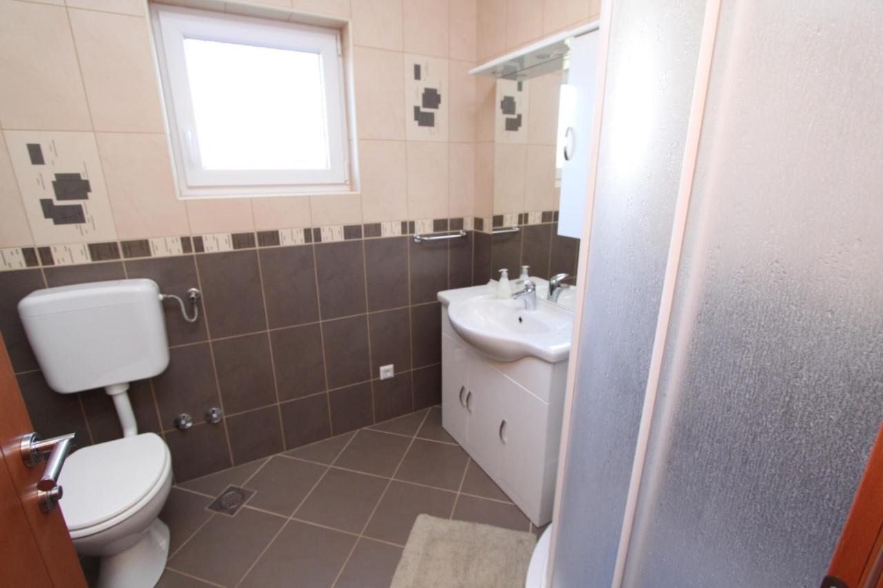 Apartments Lunjski Lun  Extérieur photo